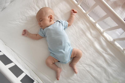 Das ideale Bett für Neugeborene