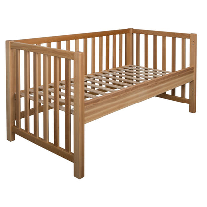 Bubema Nils classic – Babybett aus massiver Buche umwandelbar in Sofa, inkl. Rollrost